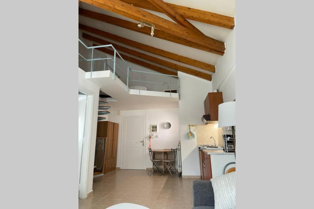 Attic Studio Stay Kalamata Dış mekan fotoğraf